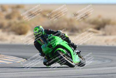 media/Jan-10-2025-CVMA Friday Practice (Fri) [[489e0da257]]/Group 4 and Trackday/Session 4 (Turn 16)/